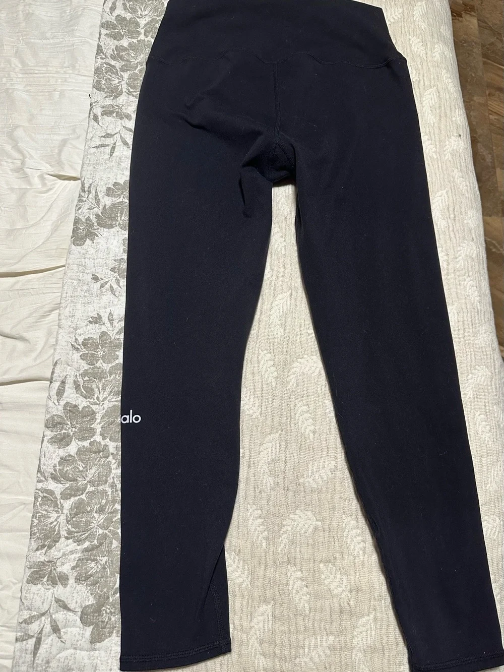 ALO Yoga Women's Black High-Waist Leggings